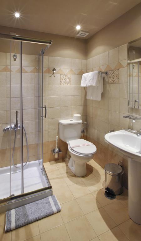 Kentrikon Hotel Langadia Habitación foto